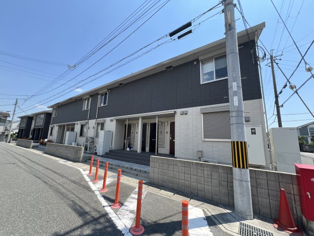 姫路市香寺町中仁野のハイツの外観