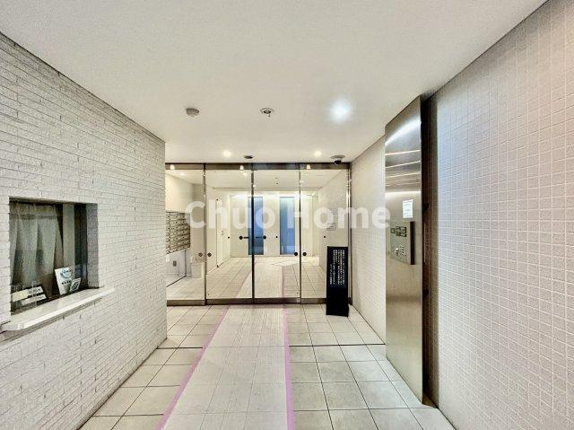 ミューズ・プレイスのエントランス|エントランス