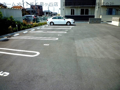 【駐車場】 | ファミーユ深井