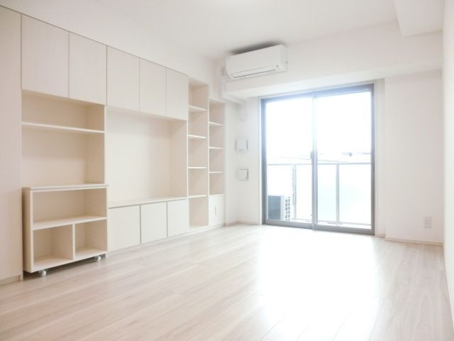 新宿区西落合１丁目の賃貸マンション