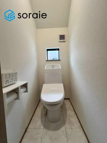 狭山ヶ丘32期　全2棟　新築戸建　ハートフルタウンのトイレ|4月6日撮影