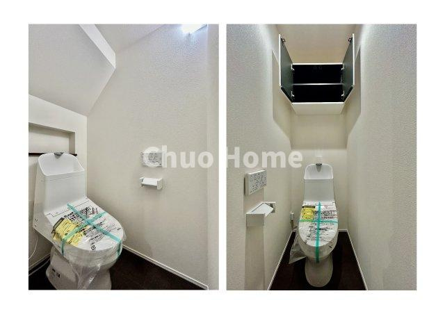 葛飾区東立石1丁目新築分譲住宅のトイレ|【トイレ】 収納スペースをしっかりと確保した温水洗浄便座機能付きトイレ。温水洗浄便座は清潔にお使いいただくための大切なアイテムです。