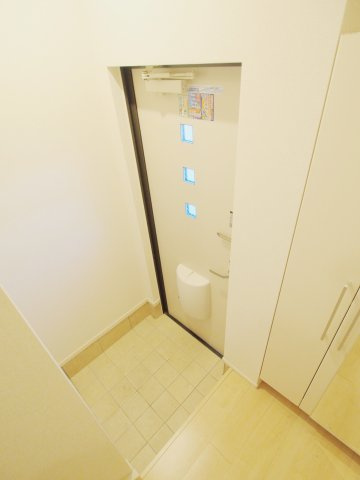 フォレスタ プレッソの玄関