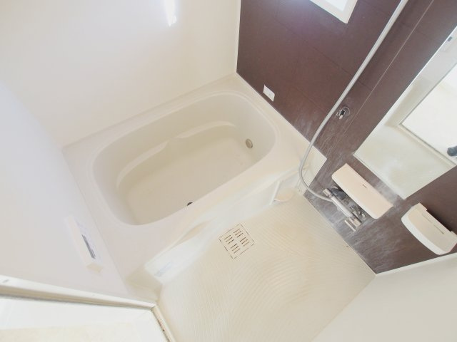 フォレスタ プレッソの浴室