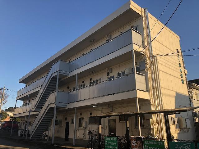 ヤマサイコーポ４号棟の外観| 