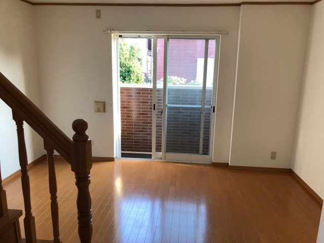 メゾン・ド・YKフループの居間・リビング|※別号室参考写真です