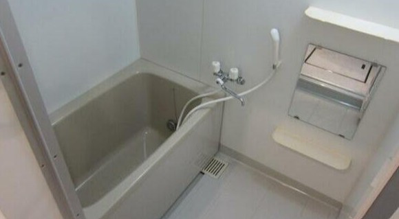 メゾン・ド・YKフループの浴室