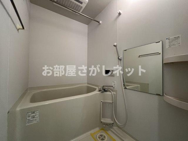 ガーデン豊玉の浴室