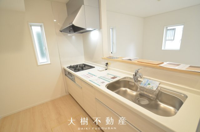 【キッチン】 | 綾瀬市深谷中4丁目　新築戸建て　全4棟【仲介手数料無料】