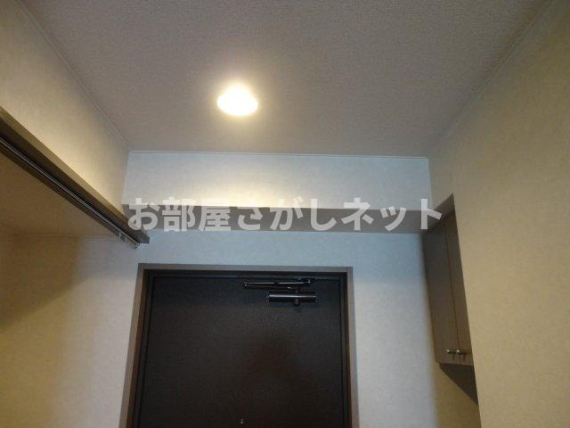 エポック橘の設備|玄関センサーライト