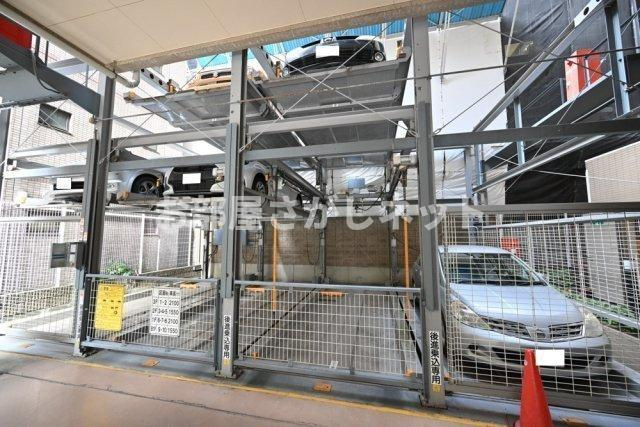 パレステュディオ渋谷本町【おとり物件なし】#学生・社会人にオススメ！初期費用分割払いOK！の駐車場
