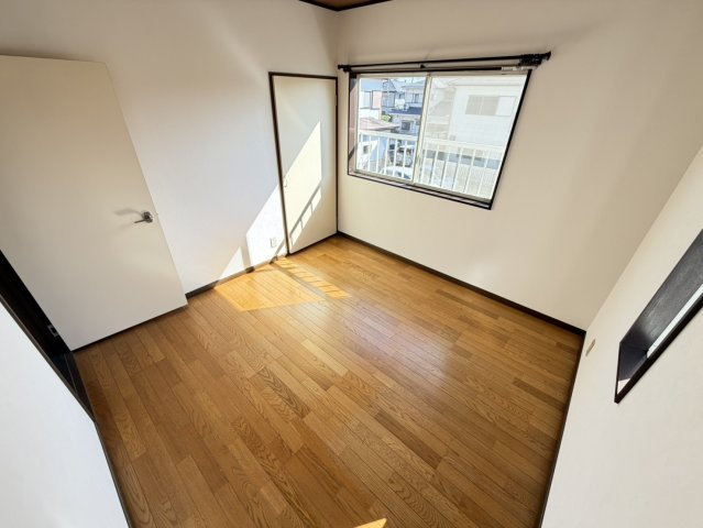 【洋室】 | 佐貫町賃貸戸建て | 北西洋室4.5帖