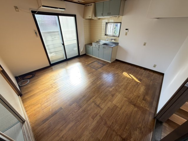 【居間・リビング】 | 佐貫町賃貸戸建て