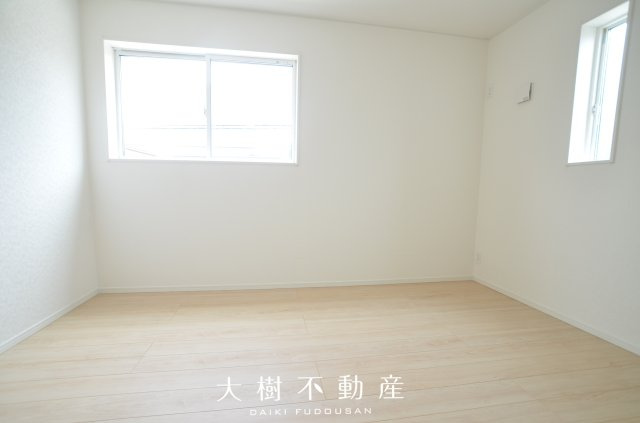 【洋室】 | 綾瀬市深谷中4丁目　新築戸建て　全4棟【仲介手数料無料】 | 2階　洋室4（6.5帖）