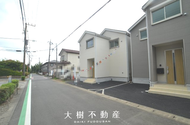 【前面道路含む現地写真】 | 綾瀬市深谷中4丁目　新築戸建て　全4棟【仲介手数料無料】