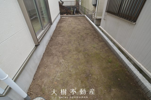 【庭】 | 綾瀬市深谷中4丁目　新築戸建て　全4棟【仲介手数料無料】