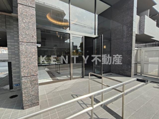 【エントランス】 | 建物の内部です
