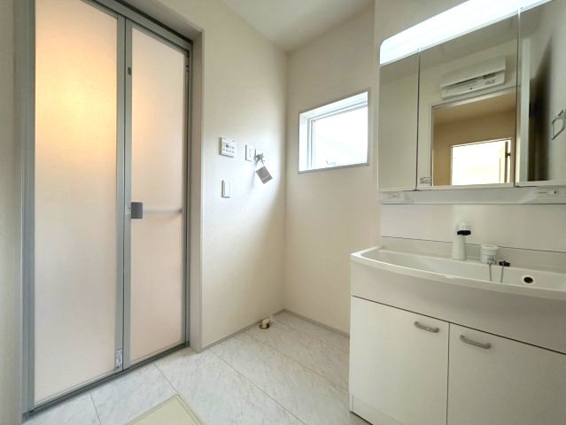新築戸建　長野箱清水２丁目の脱衣所