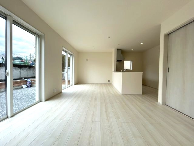 新築戸建　長野箱清水２丁目の居間・リビング