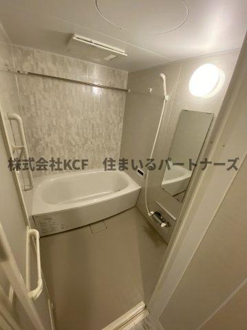 コウジィーコート葉山の浴室|ゆったり過ごせるお風呂です