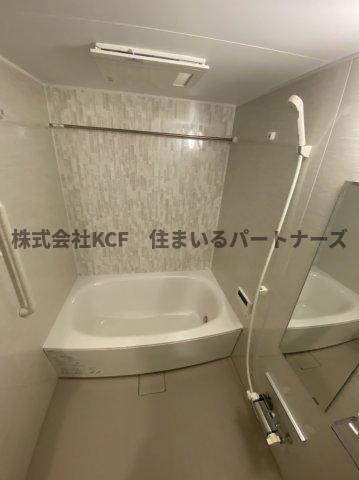 コウジィーコート葉山の浴室|ゆったり過ごせるお風呂です