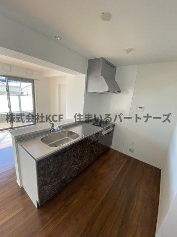 コウジィーコート葉山のキッチン|使いやすいキッチンです