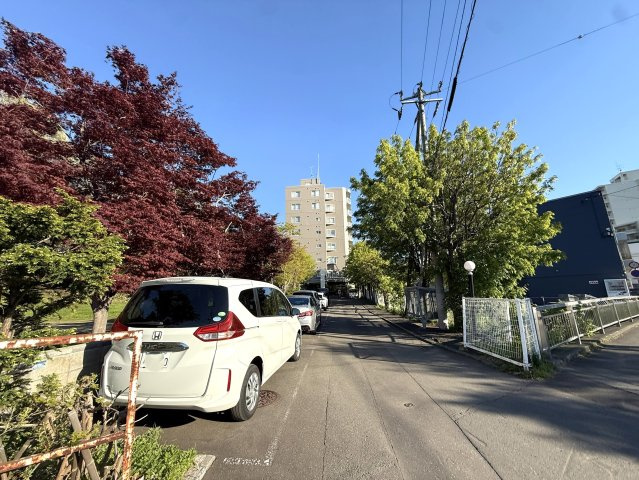 コープ野村月寒西の外観