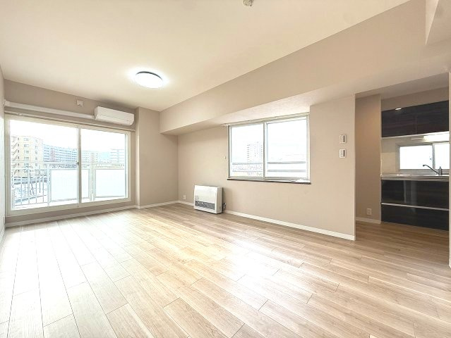 コープ野村月寒西の居間・リビング