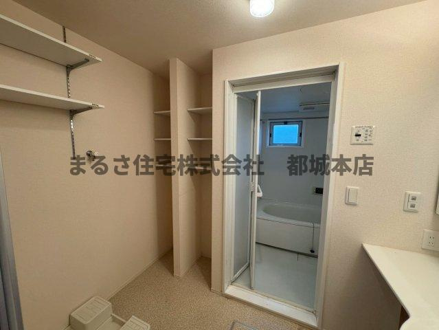 都城市下川東２丁目のアパートの洗面所|A202の写真です