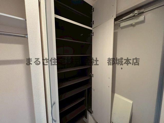 ブロケードの収納|A202の写真です