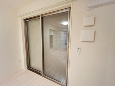【内装】 | エストレージャ | シャッター雨戸