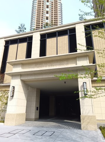 グラングリーン大阪 THE NORTH RESIDENCEの駐車場