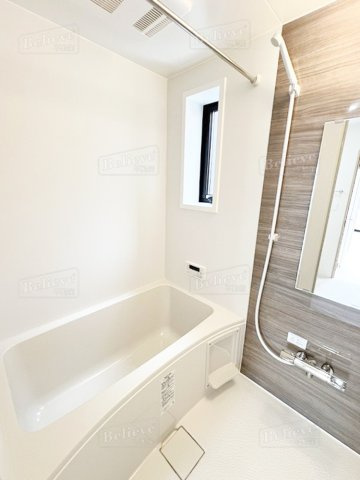 Maison Blancheの浴室|追い焚き・浴室乾燥機付きのお風呂です♪