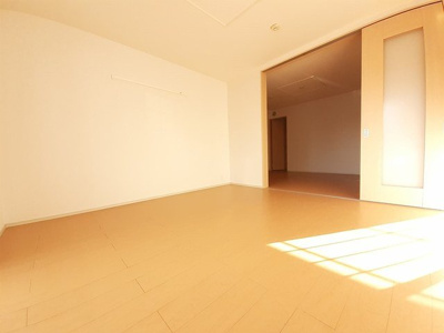 【居間・リビング】 | シエロ・イリーデ | 居間です