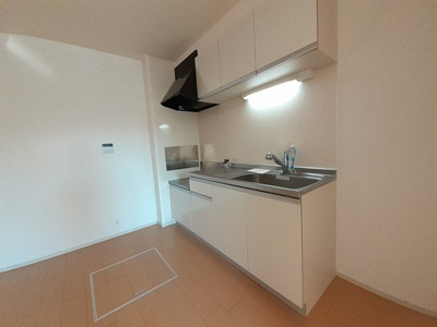 【キッチン】 | シエロ・イリーデ | きれいなキッチンです