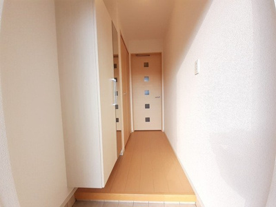 【玄関】 | シエロ・イリーデ | 毎日通る玄関はこちらです