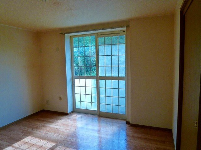 シャトレ小竹　Ⅰの居間・リビング|おしゃれな居間です