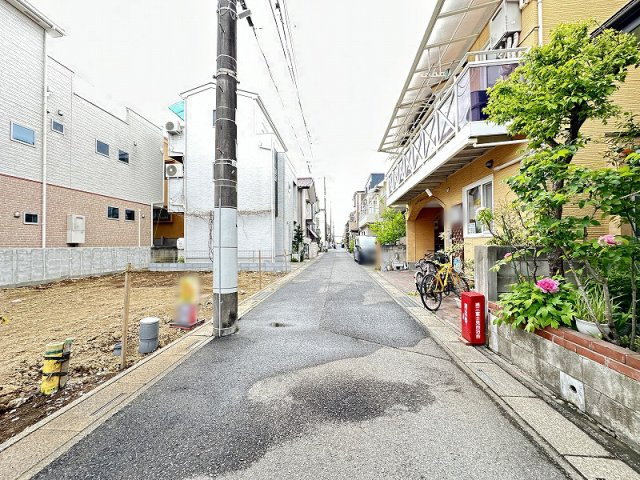 【前面道路含む現地写真】 | 富士見市水谷東2丁目　建築条件無売地　全1区画　(丸井志木店) | 現地（2026年4月）撮影／落ち着いた住環境と利便性を兼ね備えた好立地