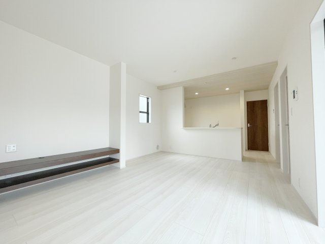 新築戸建・新築建売　太田市第2鳥山中町　鳥之郷小学校・西中学校の居間・リビング