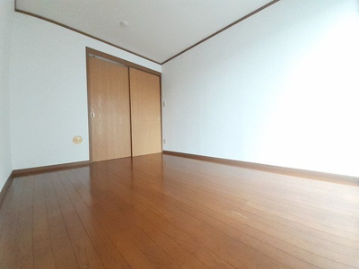 【居間・リビング】 | ドミールＶ | 居間です