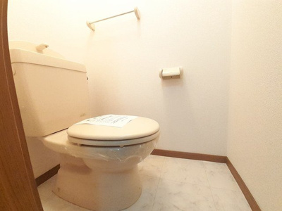 【トイレ】 | ドミールＶ | ゆったりとした空間のトイレです