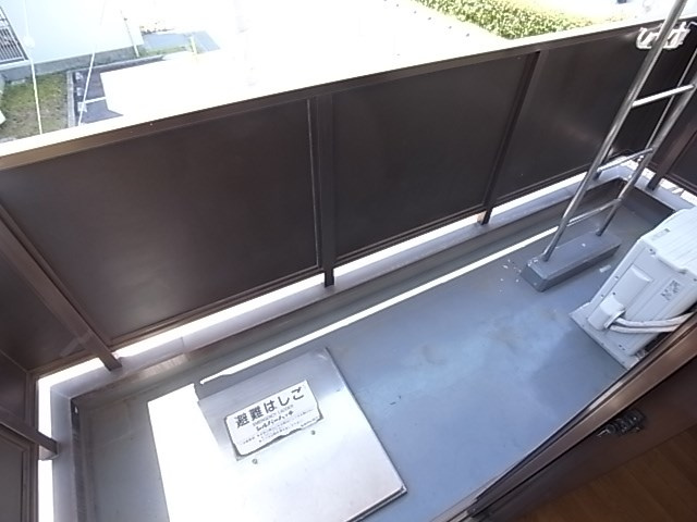 ヒルサイド大倉山のバルコニー