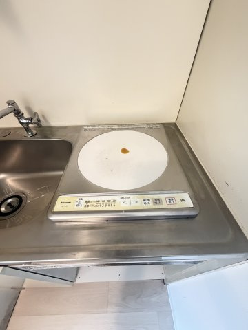 ルーブル西灘のキッチン