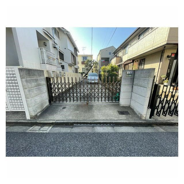 アビテ学芸大学のエントランス