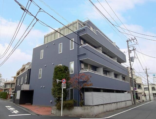セレステ三軒茶屋の外観