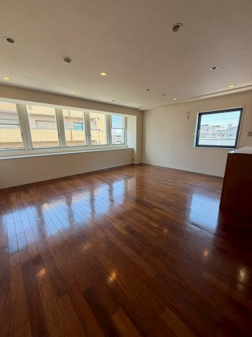 エクセレント芦屋の居間・リビング