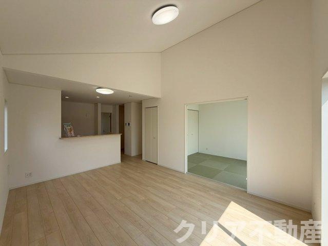 【居間・リビング】 | 前橋市粕川町新屋第2　1号棟　平屋