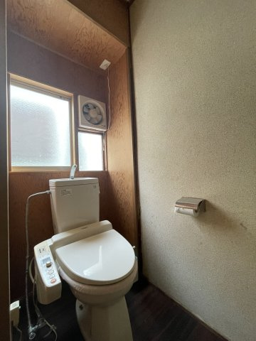 御崎町２丁目貸家のトイレ
