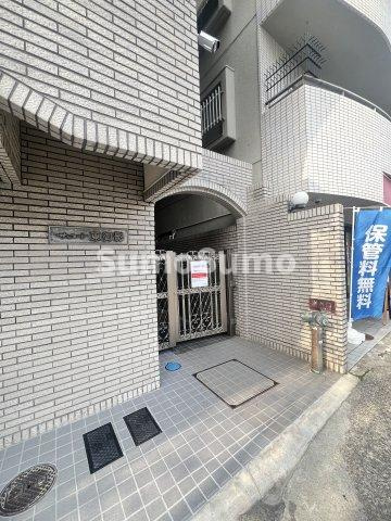 サンコート東御影のエントランス