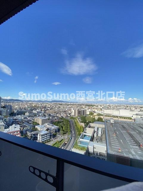 ジオエント西宮北口の展望